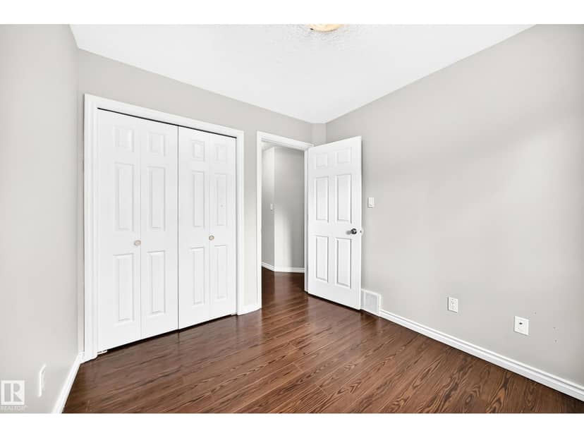 12124 122 ST NW — photo 19 of 40