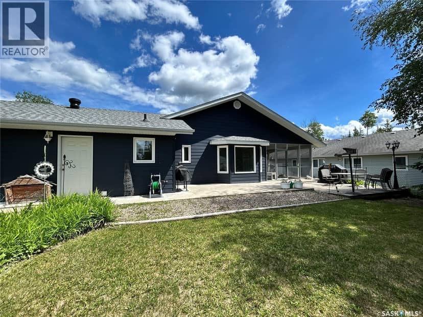 3 Falcon PLACE — photo 2 of 31