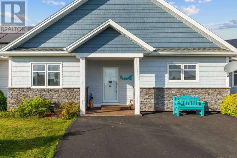 689 STRANG Road — photo 7 of 33