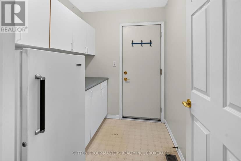 38 Abbey Dawn Drive — photo 26 of 40