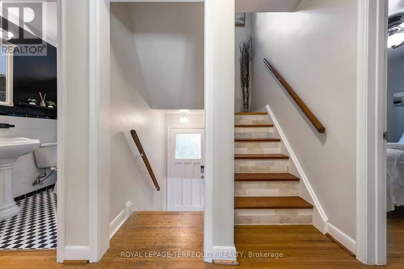 35 Jodphur Avenue — photo 13 of 35