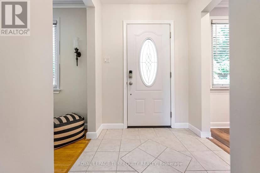 35 Jodphur Avenue — photo 2 of 35