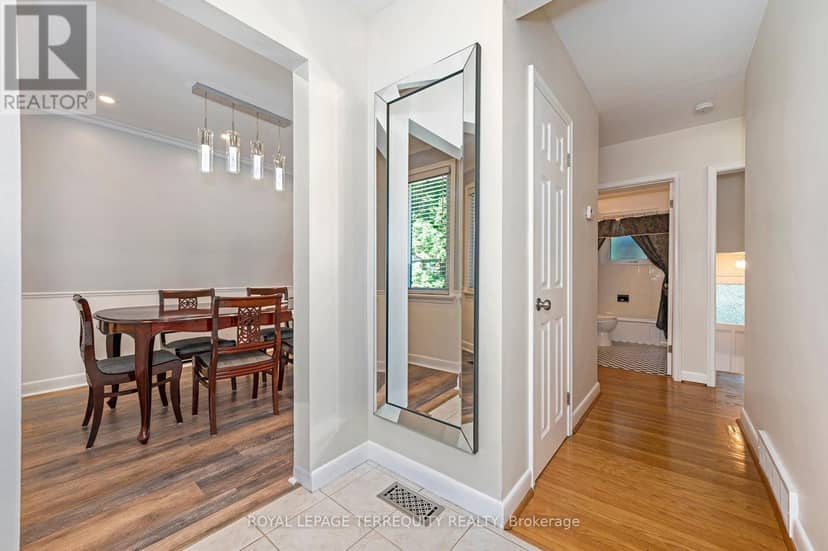 35 Jodphur Avenue — photo 3 of 35