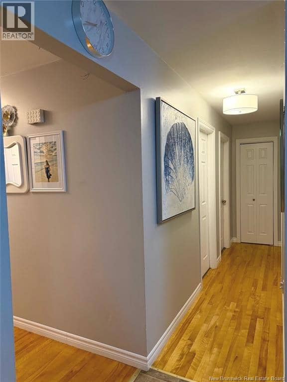 49 Beechwood Avenue — photo 8 of 18
