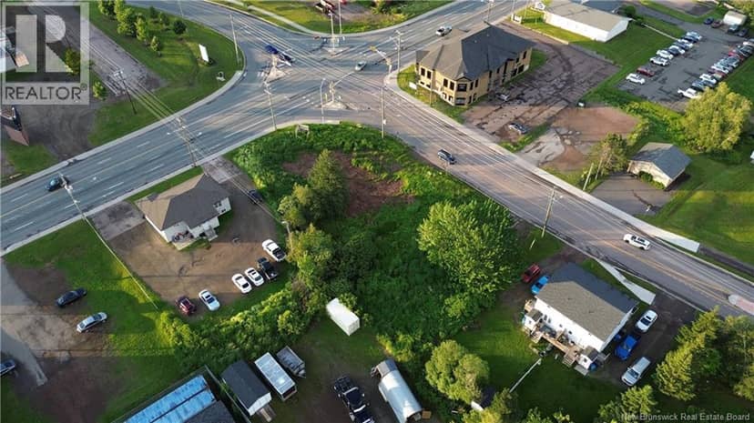 Lot Champlain/Lafrance — photo 4 of 6