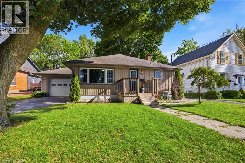 29 CONCESSION Street E — photo 1 of 33