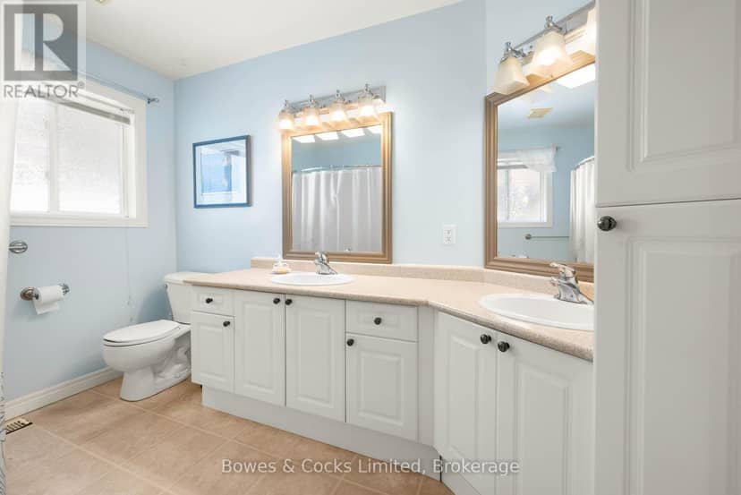 59 Birch Crescent — photo 17 of 40