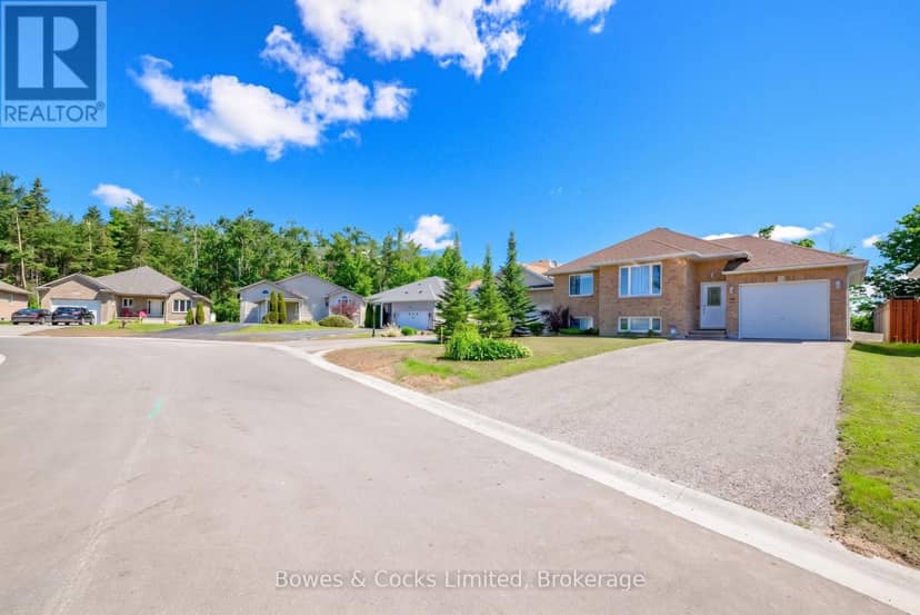 59 Birch Crescent — photo 4 of 40