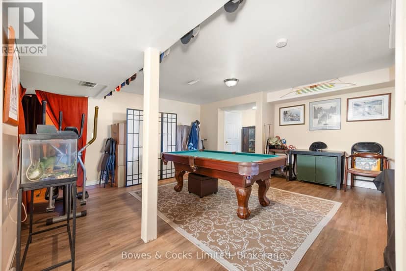 59 Birch Crescent — photo 37 of 40