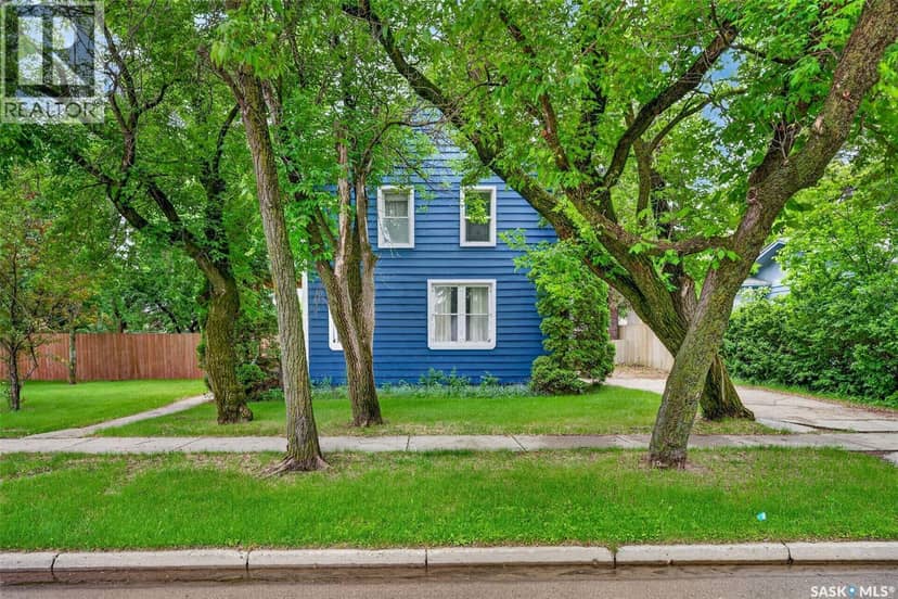 316 Bartlett AVENUE — photo 2 of 40