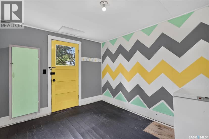 316 Bartlett AVENUE — photo 20 of 40