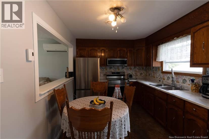 11235 Rue Principale — photo 10 of 26