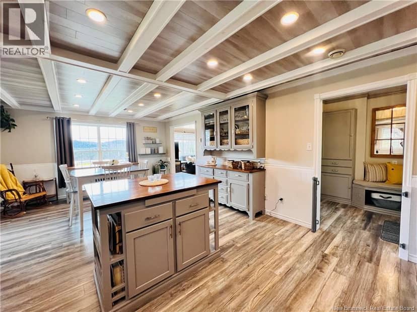 30 Stillwater Road — photo 11 of 40