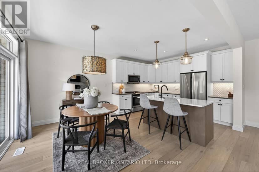 1765 Brayford Avenue — photo 11 of 39