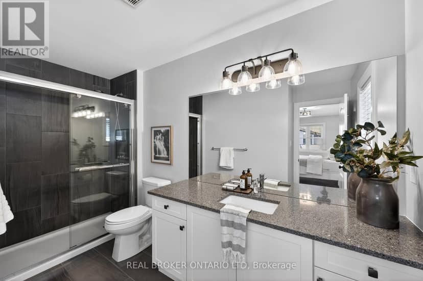 1765 Brayford Avenue — photo 28 of 39