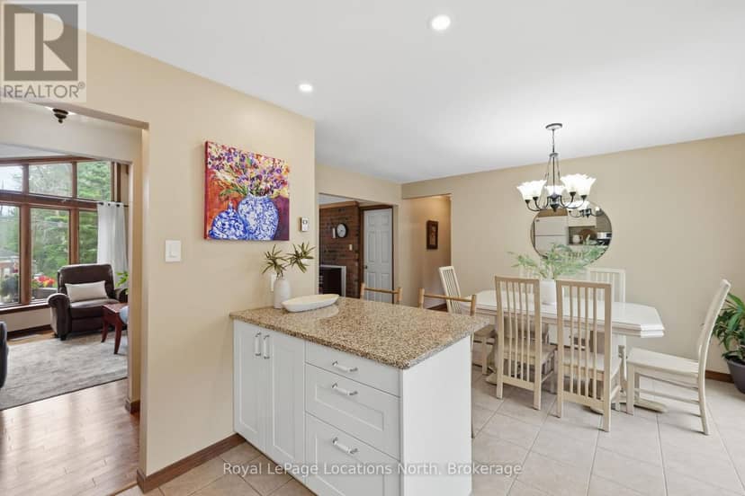 27 York Street — photo 17 of 40