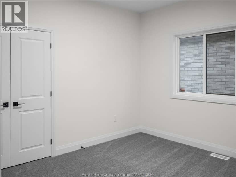 220 McLellan Avenue — photo 12 of 23