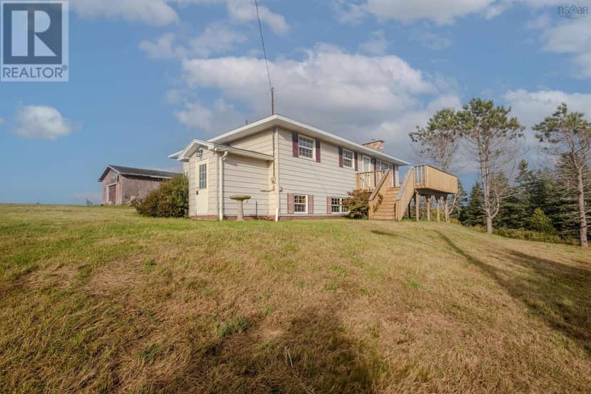 723 Intervale Road — photo 3 of 10