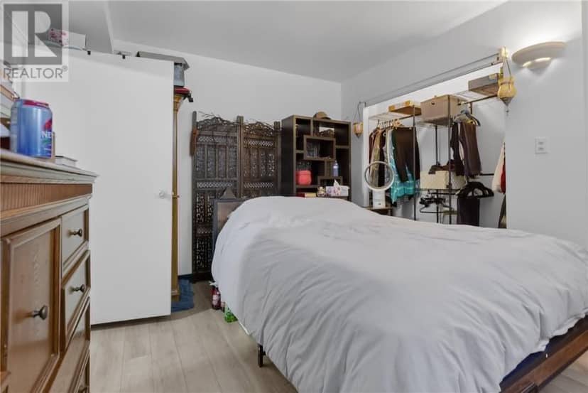 601 Ash Street — photo 10 of 26