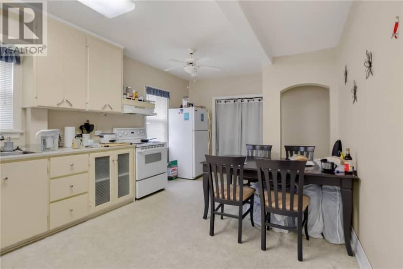 601 Ash Street — photo 13 of 26