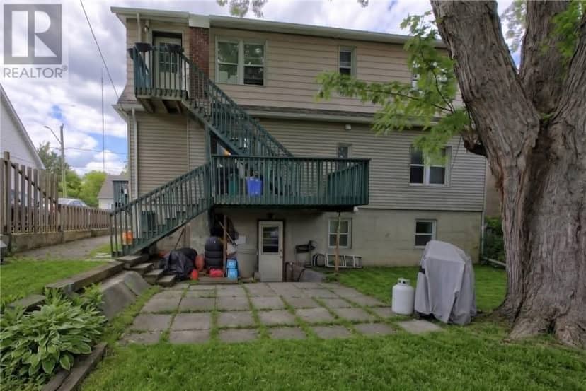 601 Ash Street — photo 6 of 26