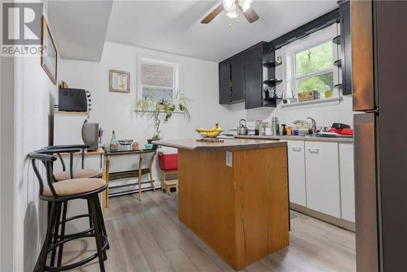 601 Ash Street — photo 7 of 26