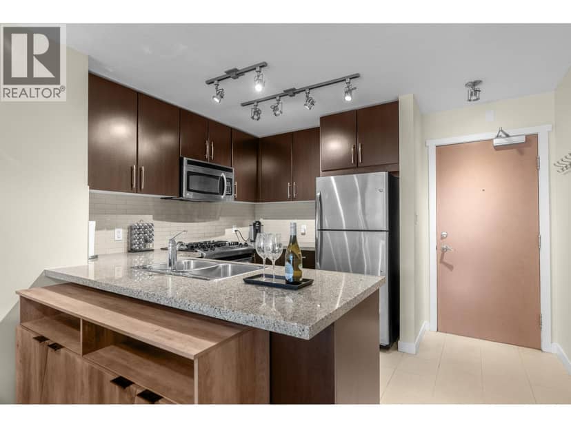 1202 660 NOOTKA WAY, Port Moody, photo 3