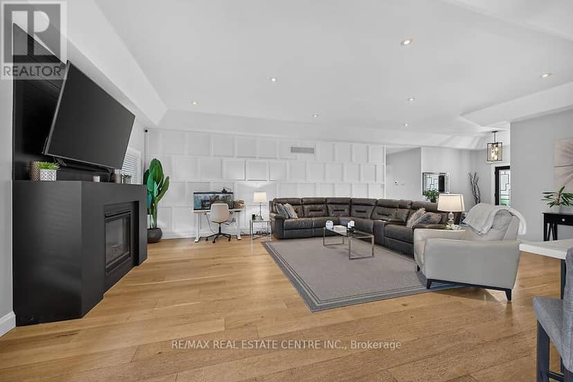 42 Bluenose Drive — photo 7 of 40