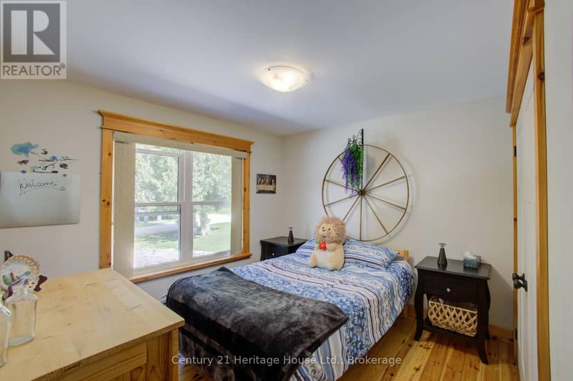 314844 6 Highway — photo 15 of 40