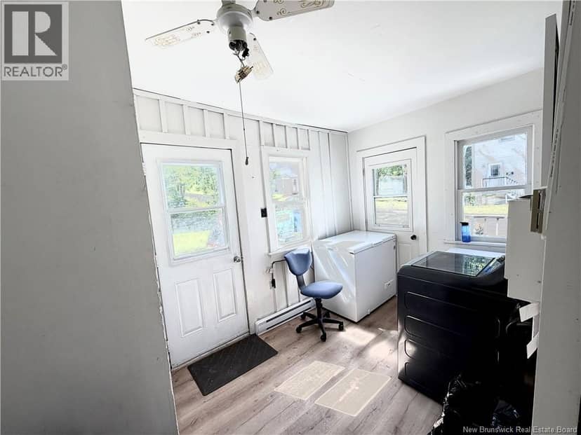 16 St. Michael Street — photo 17 of 24