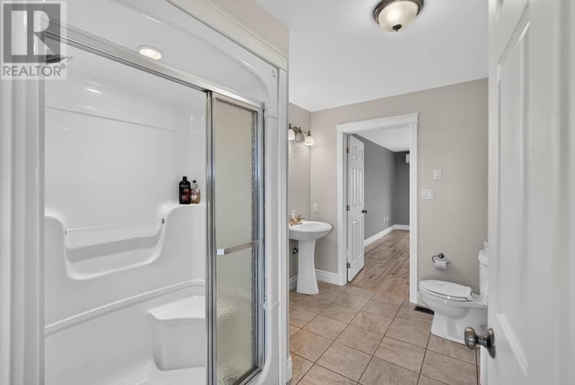 128 RED HEAD Road — photo 36 of 40