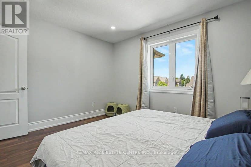 131 Samuel Drive — photo 14 of 40