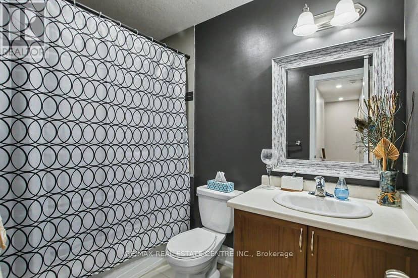 131 Samuel Drive — photo 17 of 40