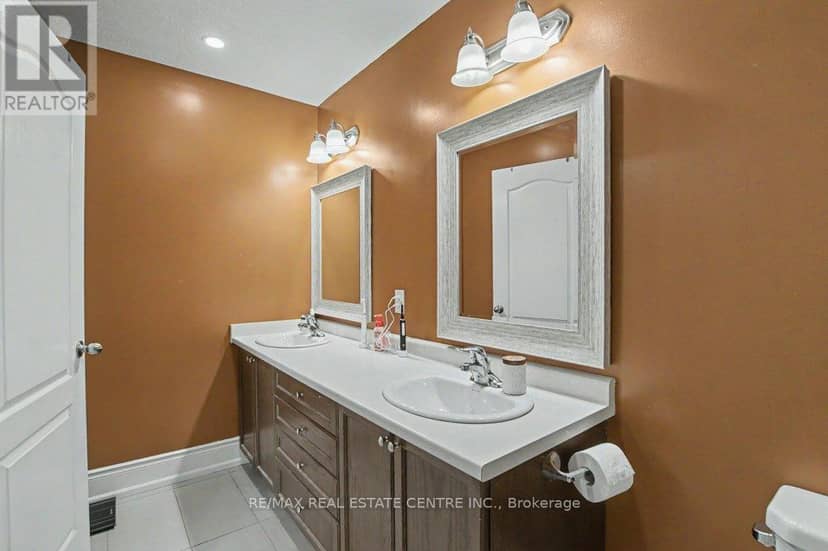 131 Samuel Drive — photo 21 of 40