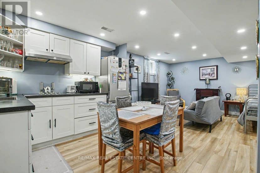 131 Samuel Drive — photo 23 of 40