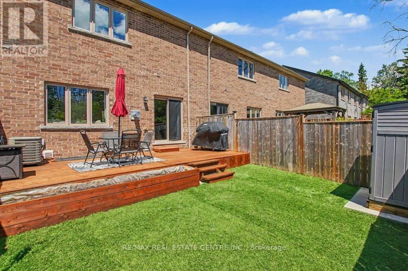 131 Samuel Drive — photo 33 of 40