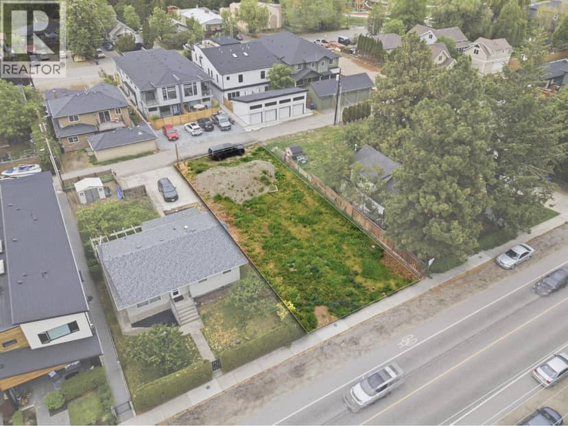 784 Cadder Avenue, Kelowna, photo 2