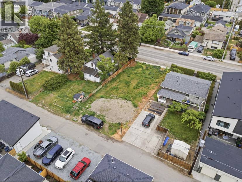 784 Cadder Avenue, Kelowna, photo 3