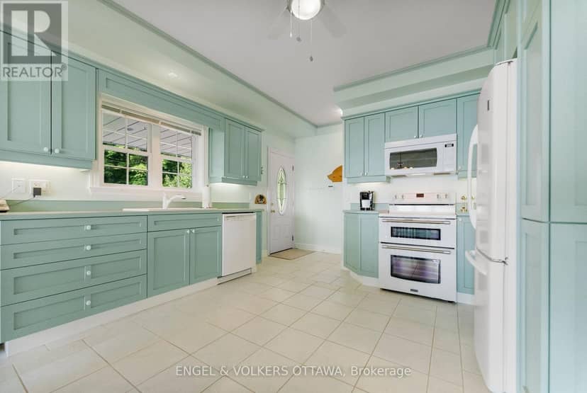 541 Morglan Lane — photo 6 of 40