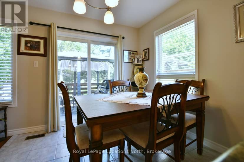 50 Regina Boulevard — photo 10 of 35