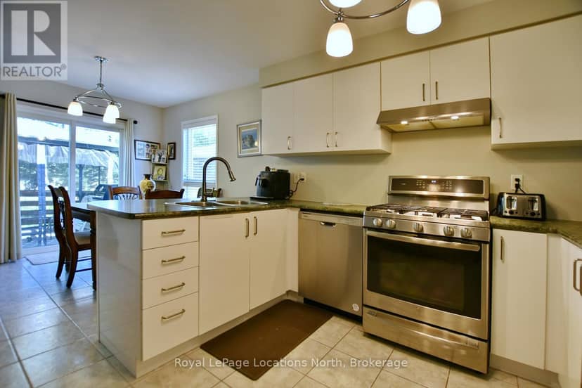 50 Regina Boulevard — photo 11 of 35
