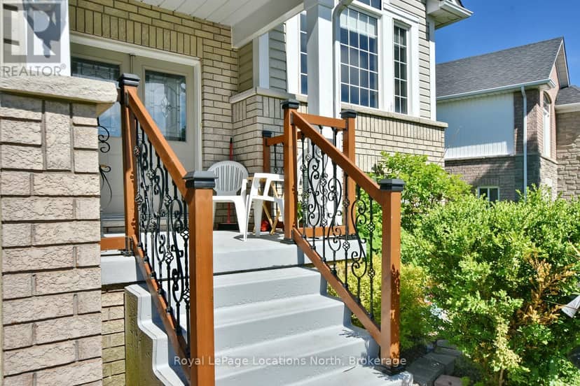 50 Regina Boulevard — photo 2 of 35