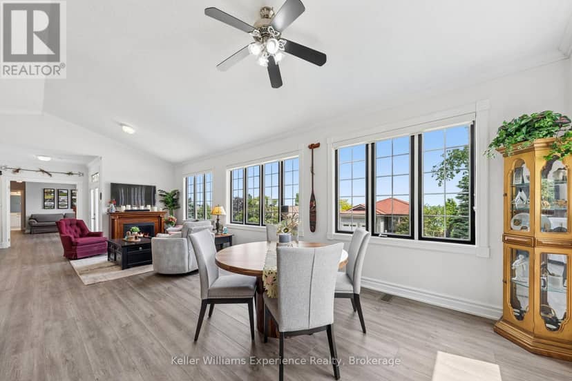 378 Aberdeen Boulevard — photo 3 of 25