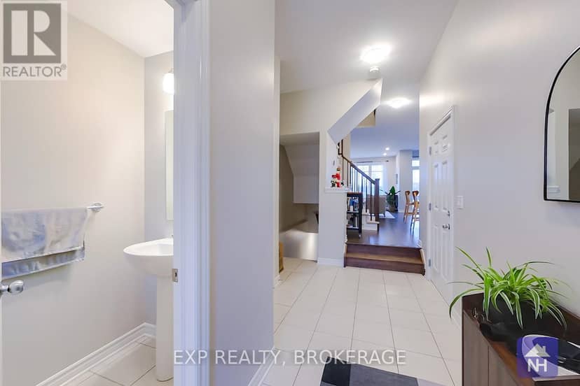 1439 Summer Street — photo 2 of 22
