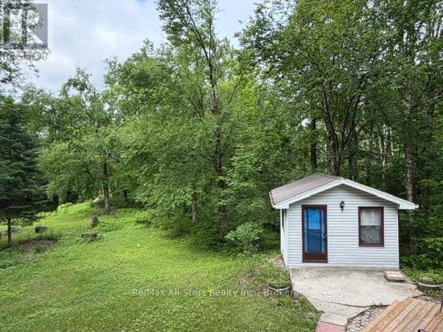286 Edwina Drive — photo 9 of 21