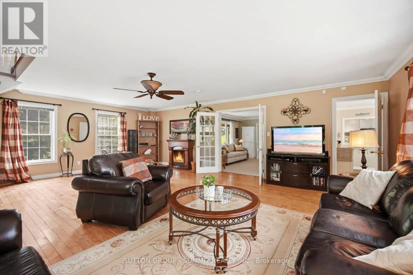 2320 Lloydtown-Aurora Road — photo 6 of 38