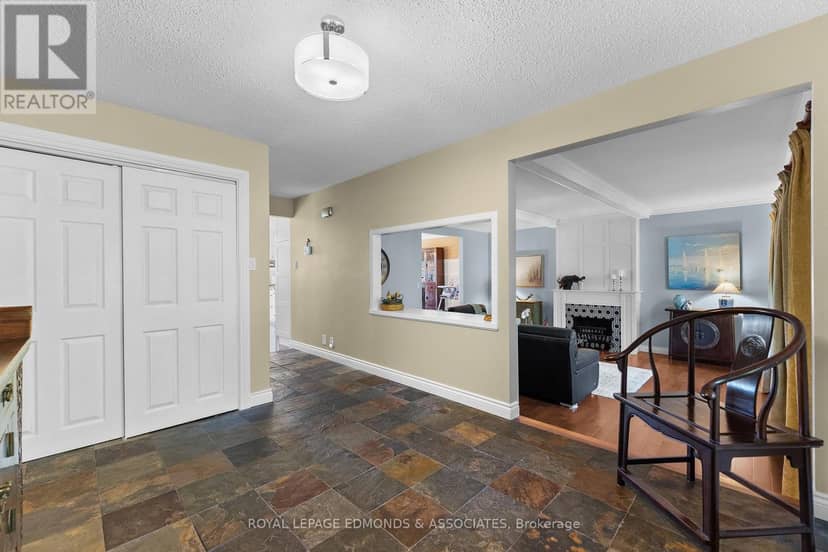 37 Selley Street, Petawawa, photo 6