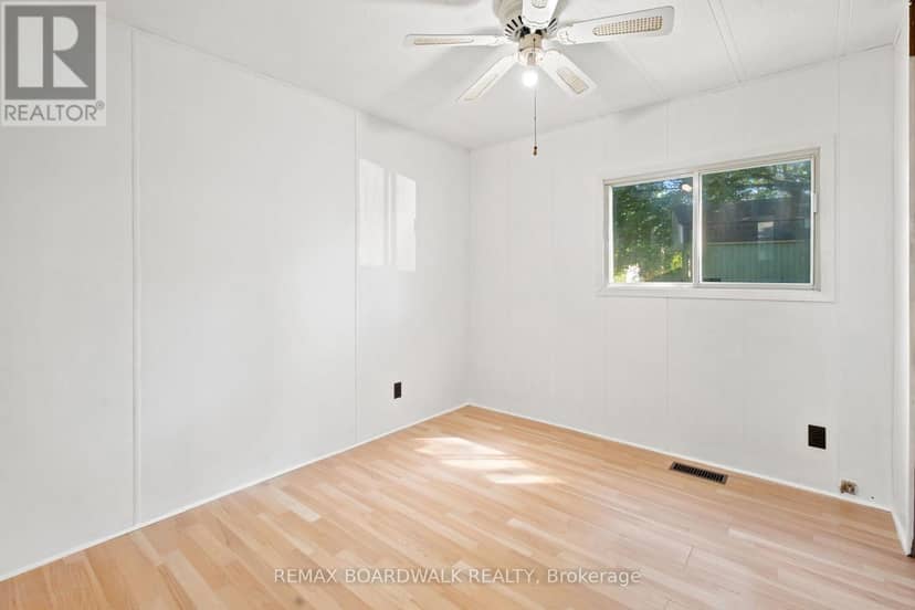 516 Maplegrove Road — photo 14 of 24