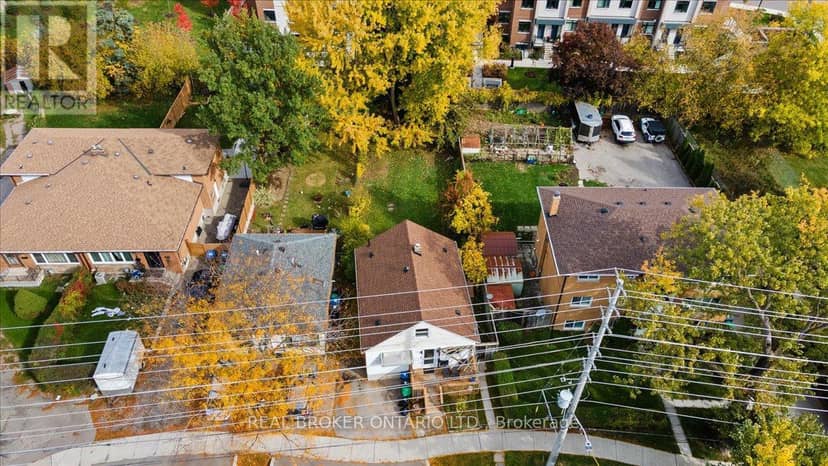 1097 Enola Avenue — photo 4 of 23