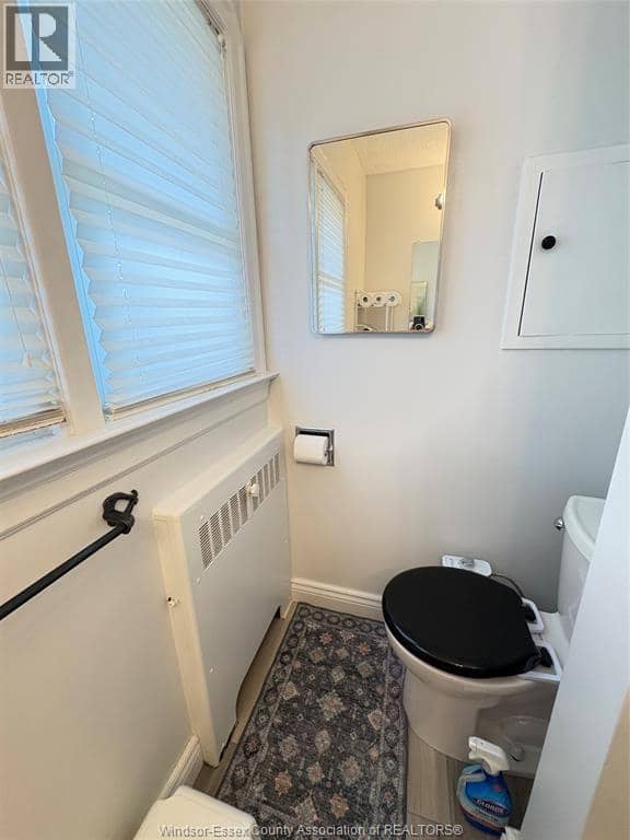 2437 RIVERSIDE DRIVE West — photo 20 of 30